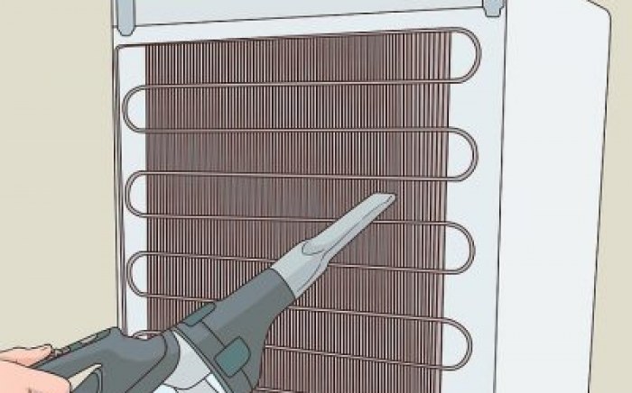 nettoyer-grille-arriere-refrigerateur-economie-energie